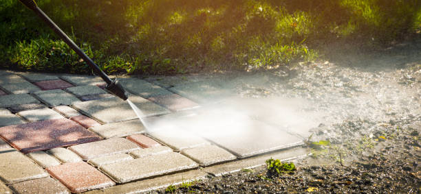 Best Pool Deck Cleaning  in Mount Pleasant, WI
